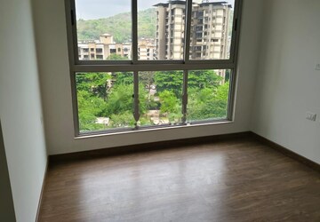 Room in 1 BHK Apartment at Piramal Revanta, Mulund West – for Rent