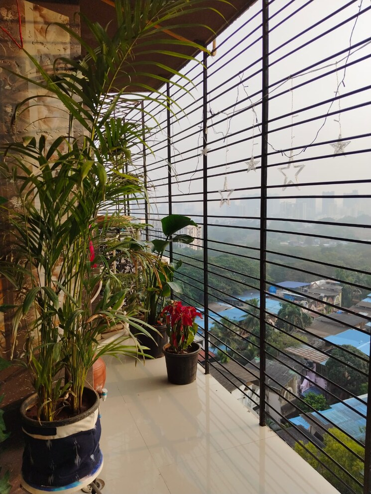 Balcony, kalpataru-hills 2 Bedroom 623 Sq.Ft. Apartment In Manpada Thane 9350560