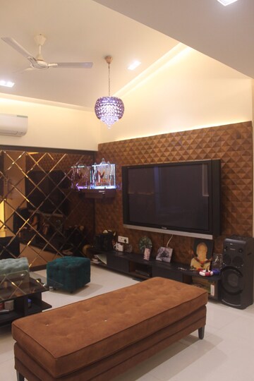 Living Room in 3 BHK Apartment at Shishira Apartment, Andheri West – for Rent