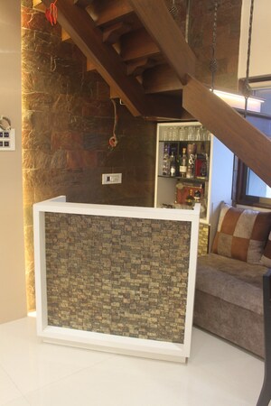 Furnished Amenities in 3 BHK Apartment at Shishira Apartment, Andheri West – for Rent