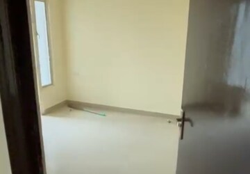 Room in 2 BHK Apartment at SCC Sapphire, Raj Nagar Extension – for Sale