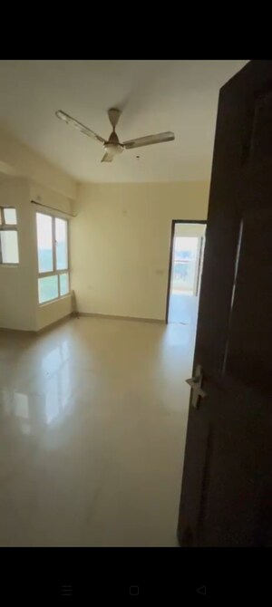 Room in 2 BHK Apartment at SCC Sapphire, Raj Nagar Extension – for Sale