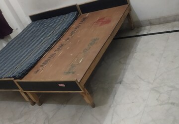 Furnished Amenities in 2 BHK Builder Floor at Arsh Complex, Alpha 1 Greater Noida – for Rent