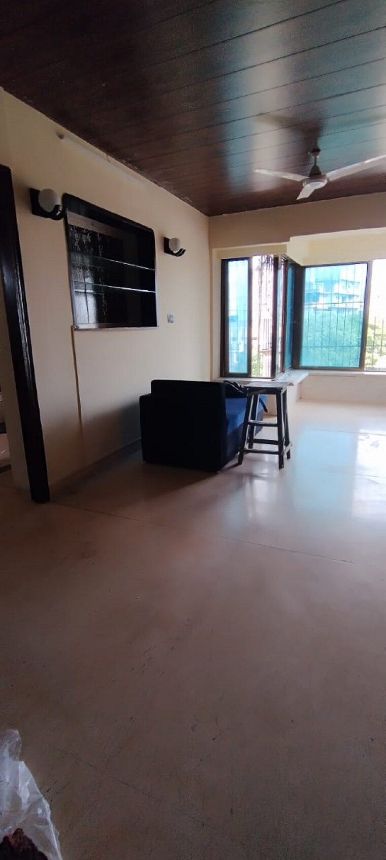 Room, santacruz west 2 Bedroom 750 Sq.Ft. Apartment In Santacruz West Mumbai 9350605