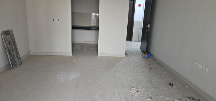 Room, saya-gold-avenue 2 Bedroom 1080 Sq.Ft. Apartment In Vaibhav Khand Ghaziabad 9350616