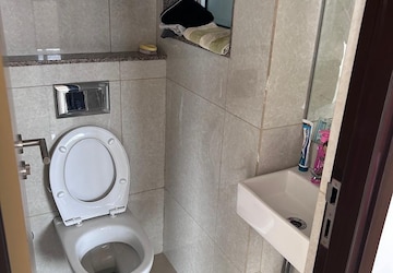 Bathroom in 1 BHK Apartment at LnT Veridian, Powai – for Rent