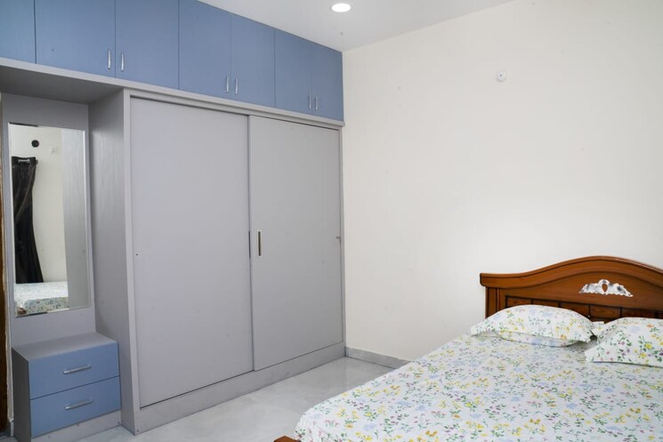 Room, narsingi 3 Bedroom 2100 Sq.Ft. Apartment In Narsingi Hyderabad 9350621