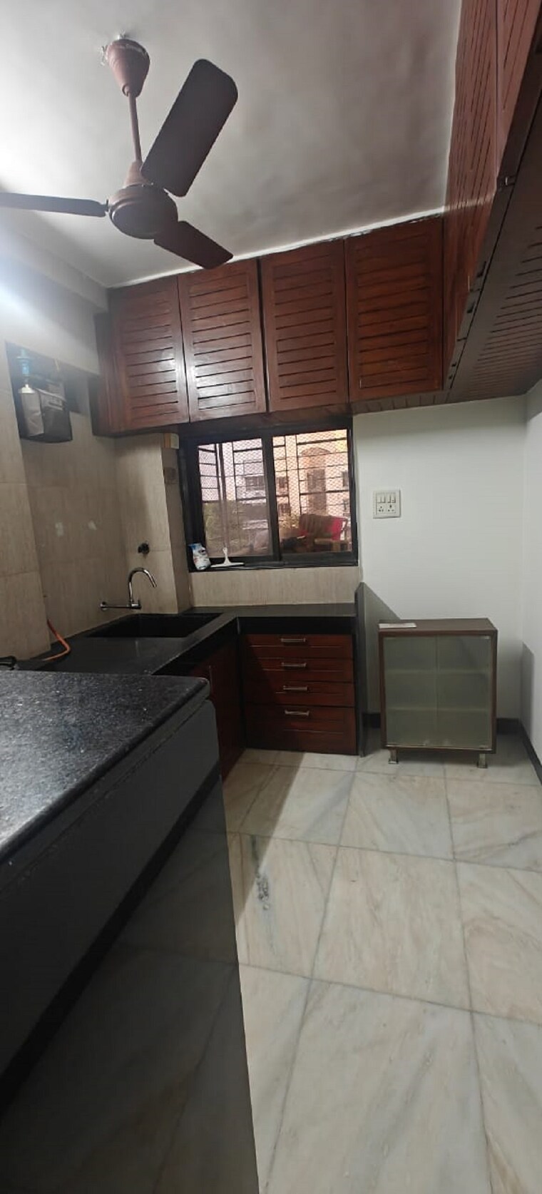 Kitchen, bandra west 2 Bedroom 750 Sq.Ft. Apartment In Bandra West Mumbai 9350614
