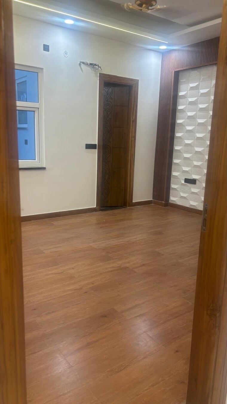 Room, jaipuria-heritage 3 Bedroom 1850 Sq.Ft. Builder Floor In Shahpur Bamheta Ghaziabad 9350632