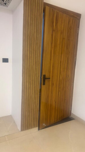 Bathroom in 3 BHK Builder Floor at Jaipuria Heritage, Shahpur Bamheta – for Sale