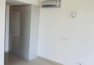 Room in 6+ BHK Villa at Sector 40 – for Sale