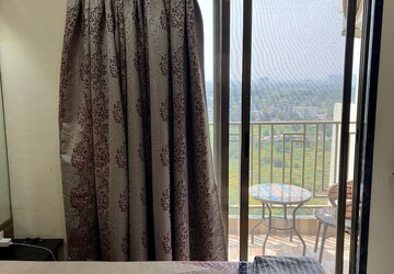 Bedroom in 5 BHK Apartment at Edenwoods Cedar CHS, Kolshet – for Sale