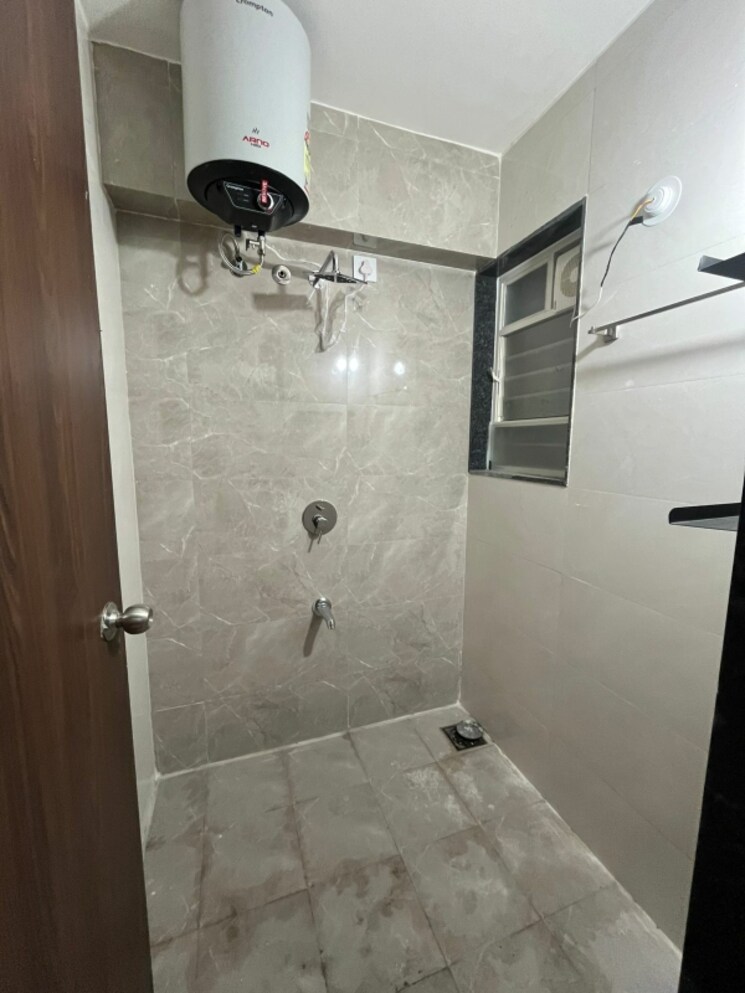 Bathroom, dhanvantari colony 1.5 Bedroom 600 Sq.Ft. Apartment In Dhanvantari Colony Pune 9350657
