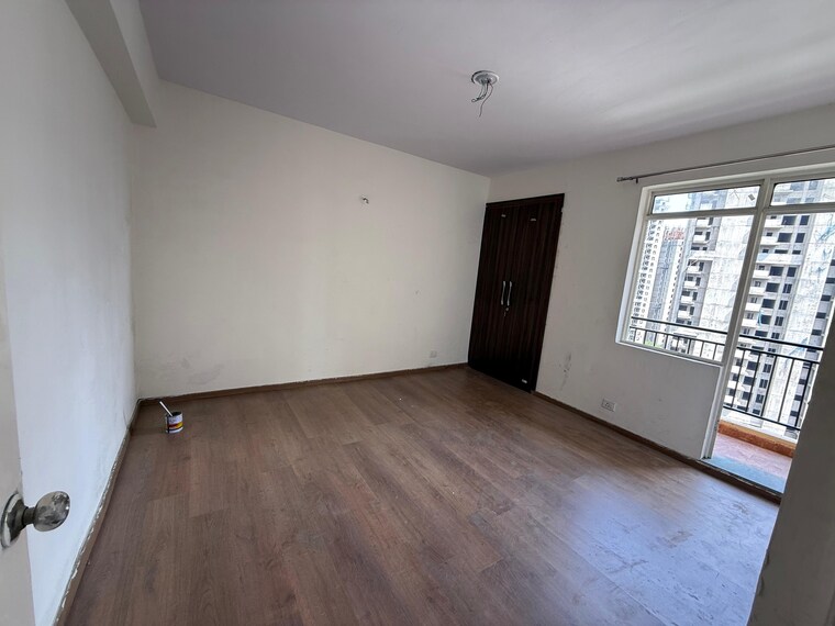 Room, sarfabad village 4 Bedroom 2100 Sq.Ft. Builder Floor In Sarfabad Village Noida 9350665