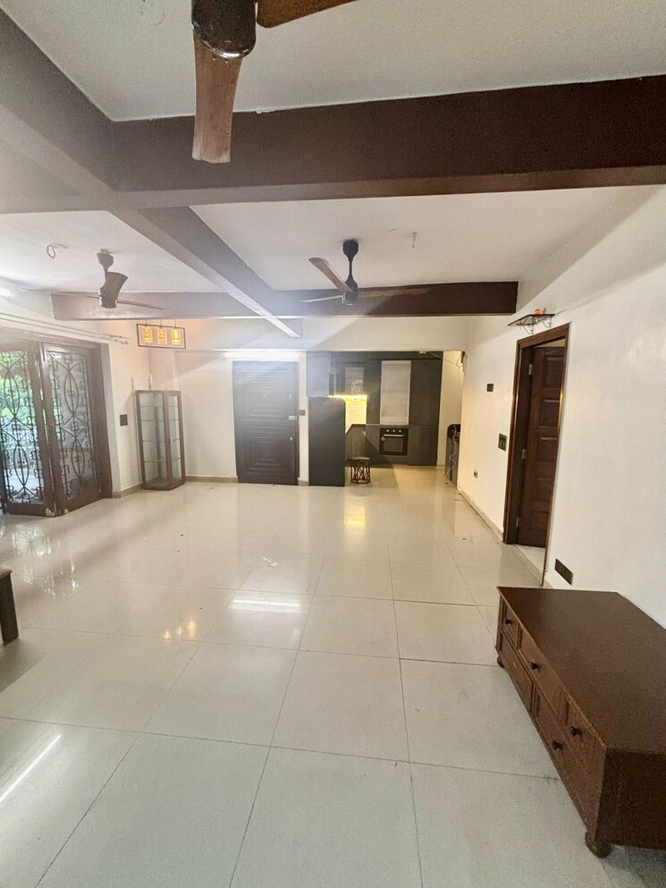Living Room, santacruz west 2 Bedroom 750 Sq.Ft. Apartment In Santacruz West Mumbai 9350653