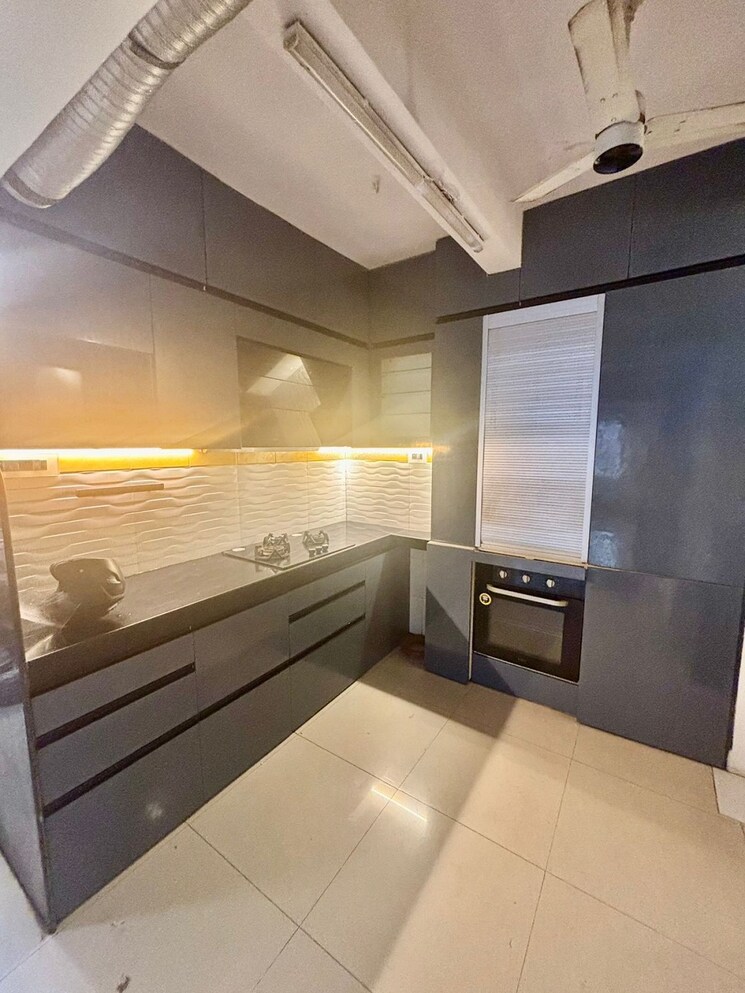 Kitchen, santacruz west 2 Bedroom 750 Sq.Ft. Apartment In Santacruz West Mumbai 9350653