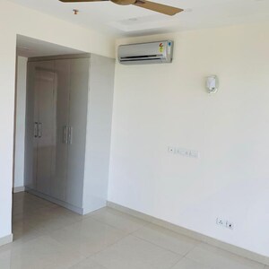 Room in 6 BHK Independent House at The Nest Noida, Sector 31 – for Sale