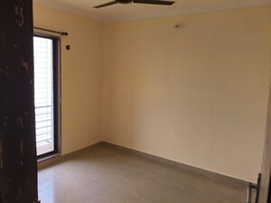 Room in 2 BHK Apartment at Aristo Divine, Kharghar Sector 18 – for Rent