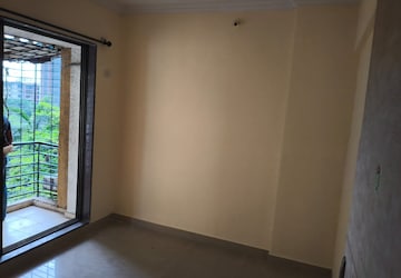 Room in 2 BHK Apartment at Aristo Divine, Kharghar Sector 18 – for Rent