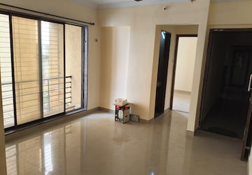 Room in 2 BHK Apartment at Aristo Divine, Kharghar Sector 18 – for Rent