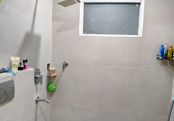 Bathroom in 3 BHK Apartment at GHB Splande, Patiala Road – for Rent