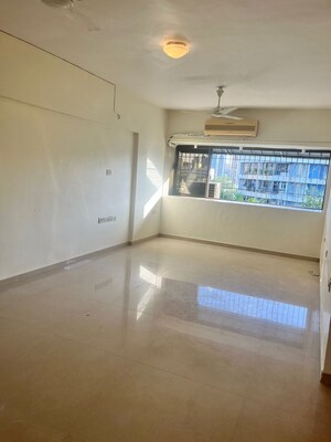 Living Room in 3 BHK Apartment at Juhu – for Rent