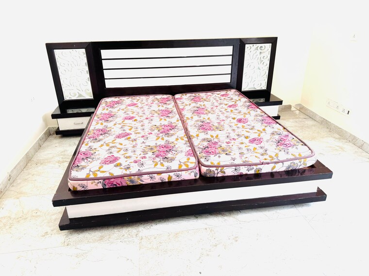 Bedroom, vipul-world-floors 3.5 Bedroom 2000 Sq.Ft. Builder Floor In Sector 48 Gurgaon 9350718