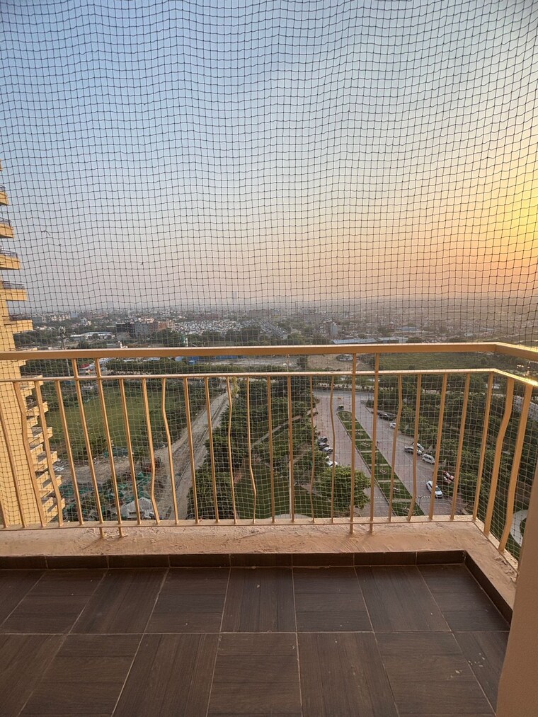 Balcony, amrapali-empire 2.5 Bedroom 1215 Sq.Ft. Apartment In Sain Vihar Ghaziabad 9350690