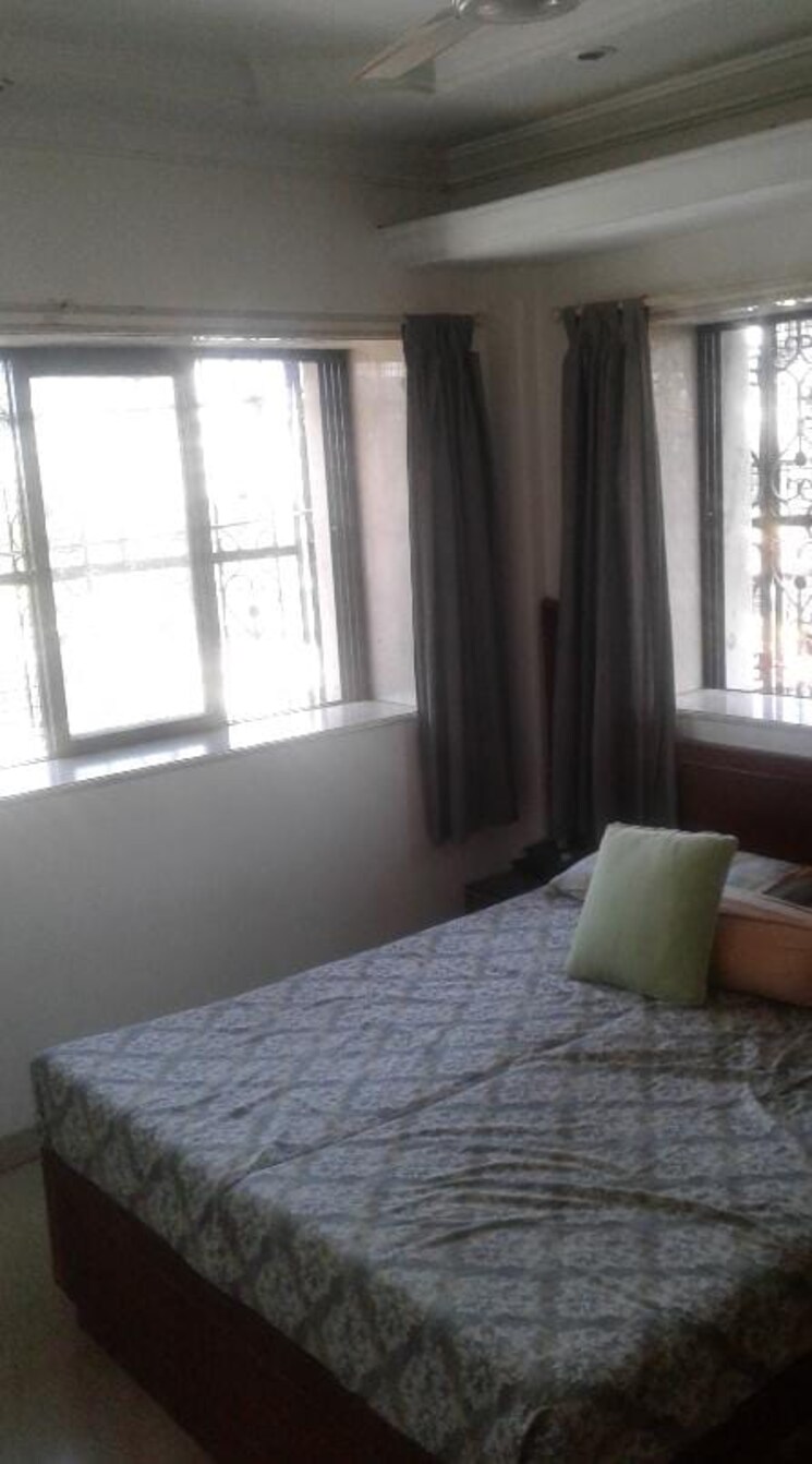 Bedroom, adarsh-nagar-society 1 Bedroom 350 Sq.Ft. Apartment In Worli Mumbai 9350696