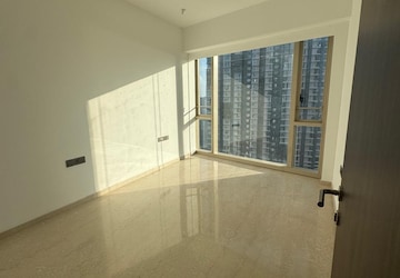 Room in 1 BHK Apartment at Nutan Madhuban Apartment, Worli – for Rent