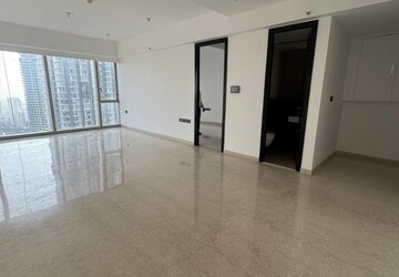 Room in 1 BHK Apartment at Nutan Madhuban Apartment, Worli – for Rent