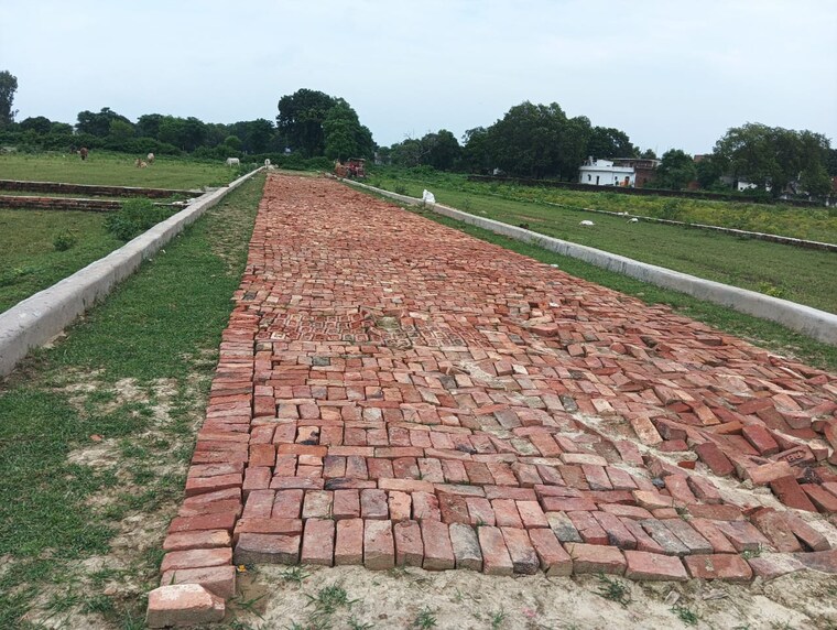 Exterior View, faizabad road  6 Acre Plot In Faizabad Road Lucknow 9350705