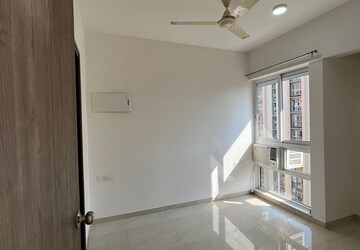 Master Bedroom in 2 BHK Apartment at Lodha Golden Dream, Dombivli East – for Rent