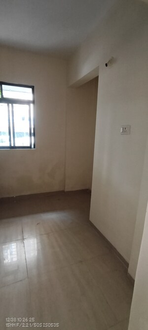 Room in 1 BHK Apartment at Vihang Valley Phase1, Kasarvadavali – for Rent
