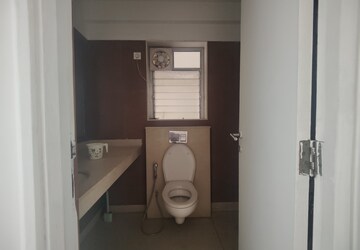 Bathroom in 1 BHK Apartment at Kalpataru Hills, Manpada – for Rent
