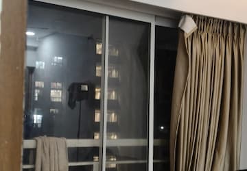 Staircase in 2 BHK Apartment at Sugee Atharva, Prabhadevi – for Rent