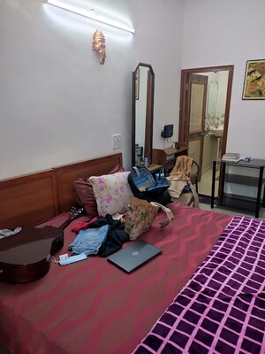 Studio Apartment For Rent in Arun Vihar, Sector 29