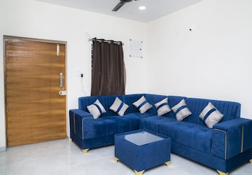 Bedroom in 3 BHK Apartment at Manikonda – for Rent