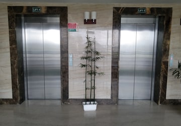 Lift in  Office Space at Rajpur Road – for Rent