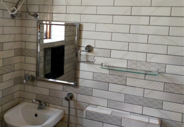 Bathroom in 2 BHK Builder Floor at Manimajra – for Rent