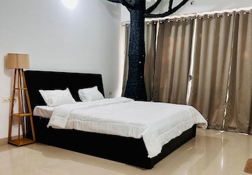 Bedroom in 5 BHK Apartment at Marvel Sonnet, Viman Nagar – for Rent