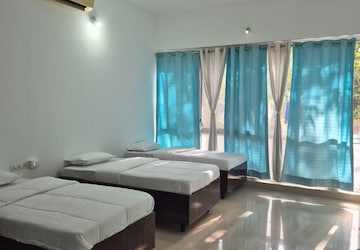 Bedroom in 5 BHK Apartment at Marvel Sonnet, Viman Nagar – for Rent