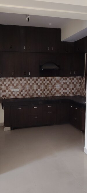 Kitchen in 3 BHK Apartment at Omaxe Heights, Sector 86 – for Sale
