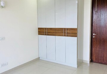 Room in 3 BHK Independent House at RWA Apartments Sector 50, Sector 50 – for Sale