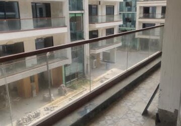 Balcony in 3 BHK Builder Floor at Signature Global City 63A, Sector 63a – for Sale