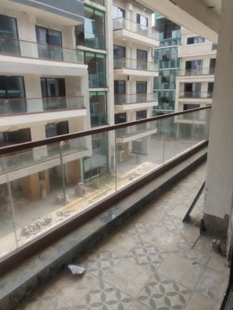 Balcony, signature-global-city-63a 3 Bedroom 1305 Sq.Ft. Builder Floor In Sector 63a Gurgaon 9350836