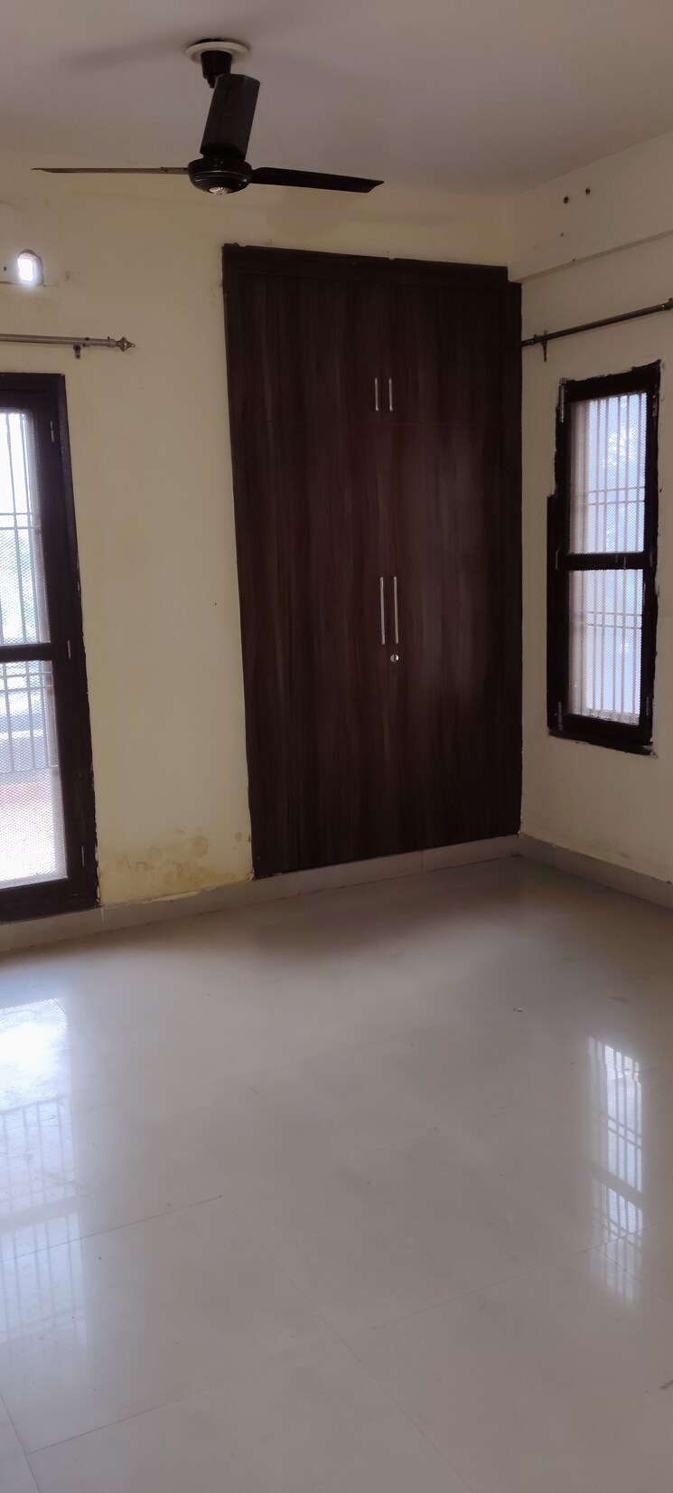 Bedroom, puri-pranayam 3 Bedroom 1857 Sq.Ft. Apartment In Sector 82 Faridabad 9350881