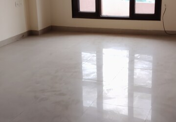 Room in 3 BHK Apartment at Puri Pranayam, Sector 82 – for Sale