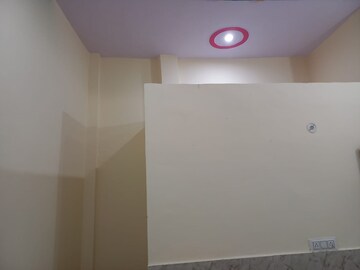 Room in 6 BHK Independent House at Govindpuram – for Sale