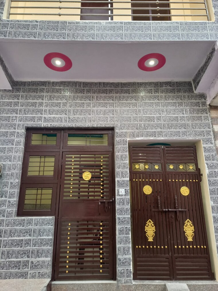 Exterior View, govindpuram 6 Bedroom 108 Sq.Yd. Independent House In Govindpuram Ghaziabad 9350899